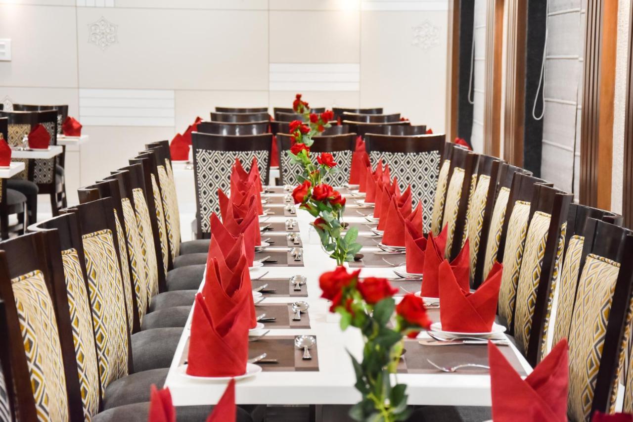 Katra  Hotel Platinum Shravasti מראה חיצוני תמונה