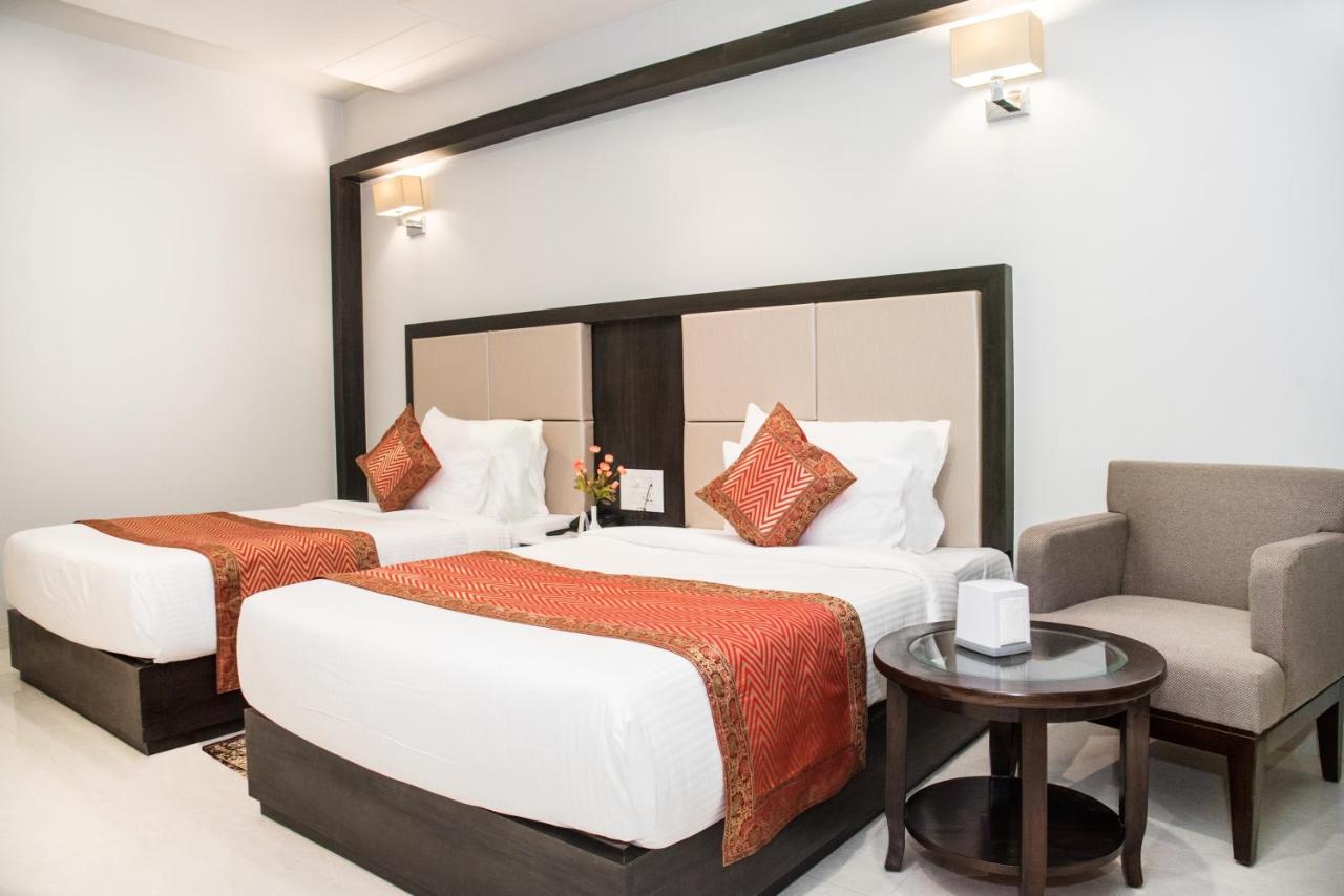 Katra  Hotel Platinum Shravasti מראה חיצוני תמונה