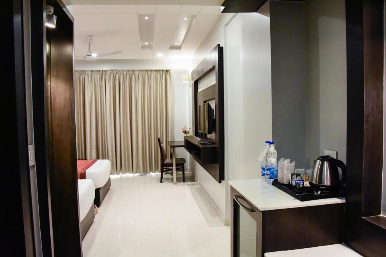 Katra  Hotel Platinum Shravasti מראה חיצוני תמונה